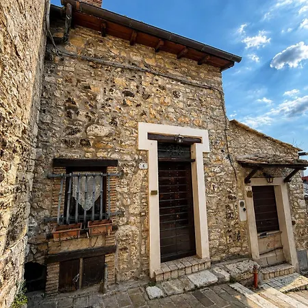 Nido Del Drago, The Village's First Historic Dom wakacyjny Miranda (Terni)